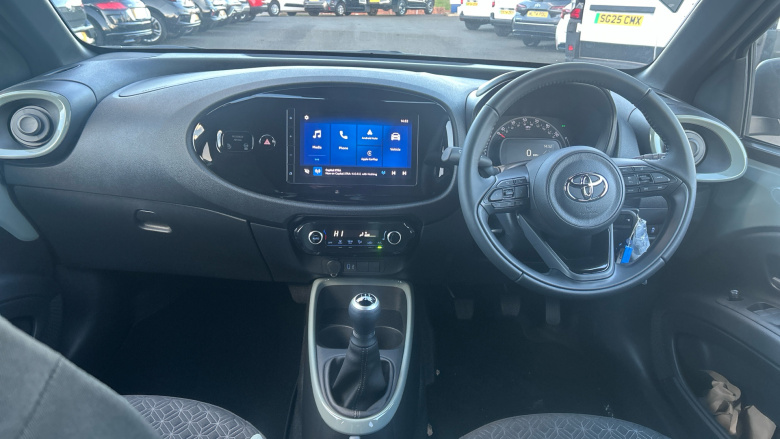 Toyota Aygo X 1.0 VVT-i Edge 5dr Petrol Hatchback